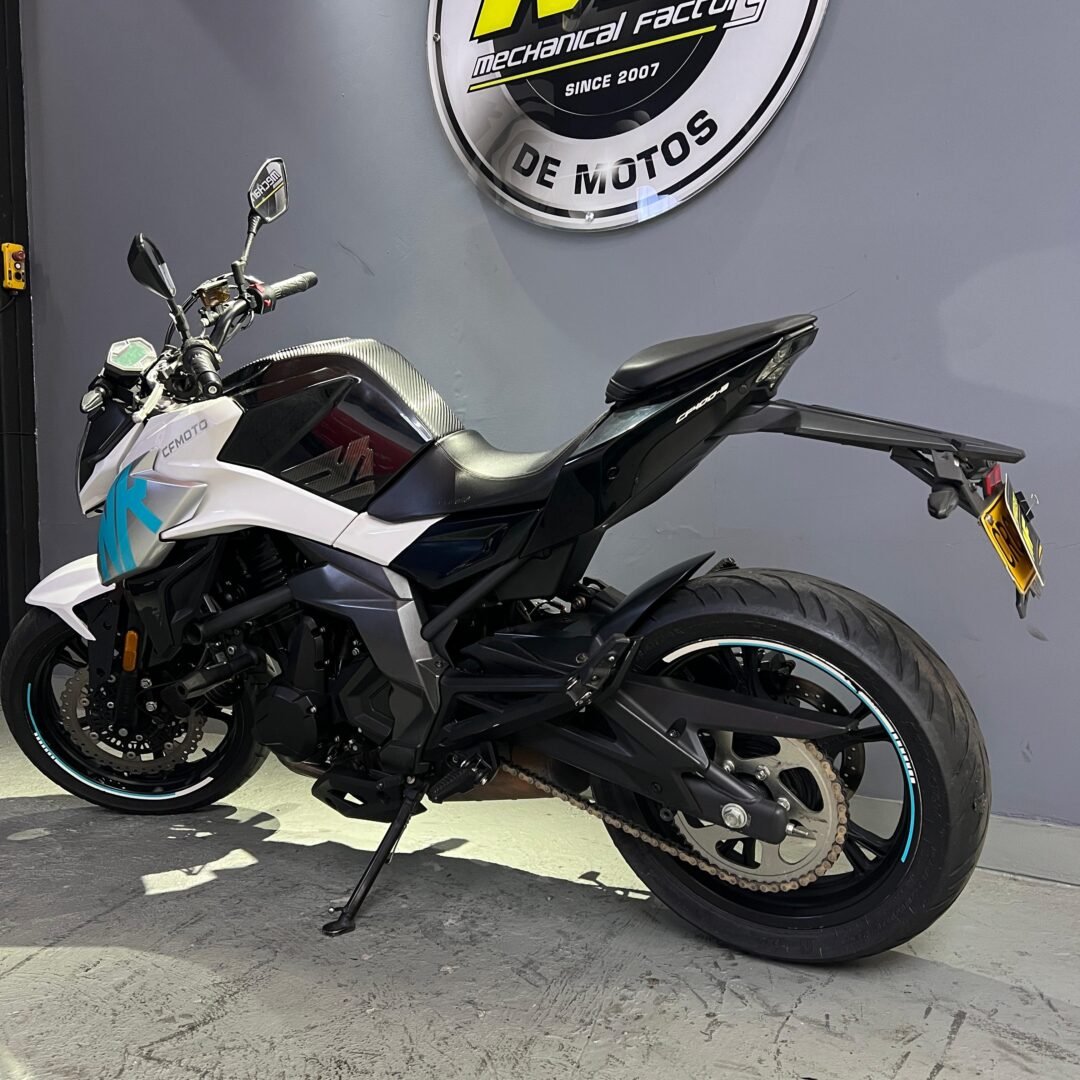CFMoto 400