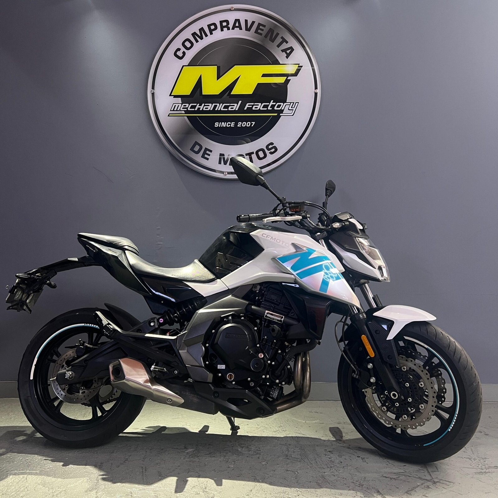 CFMoto 400