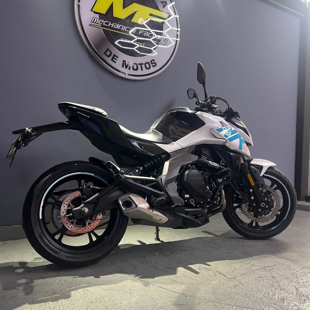 CFMoto 400