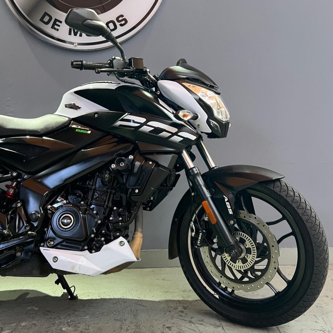 Pulsar NS 200 FI ABS