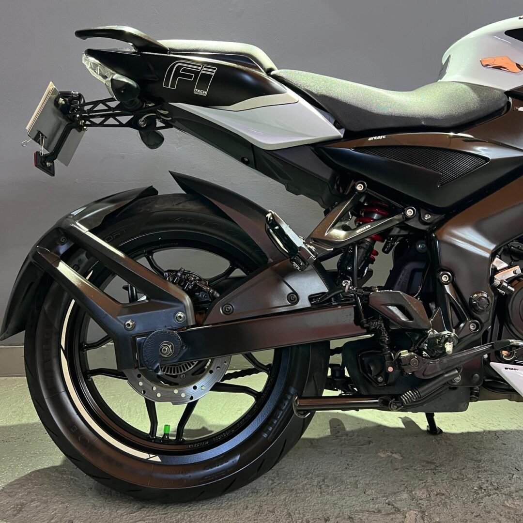 Pulsar NS 200 FI ABS
