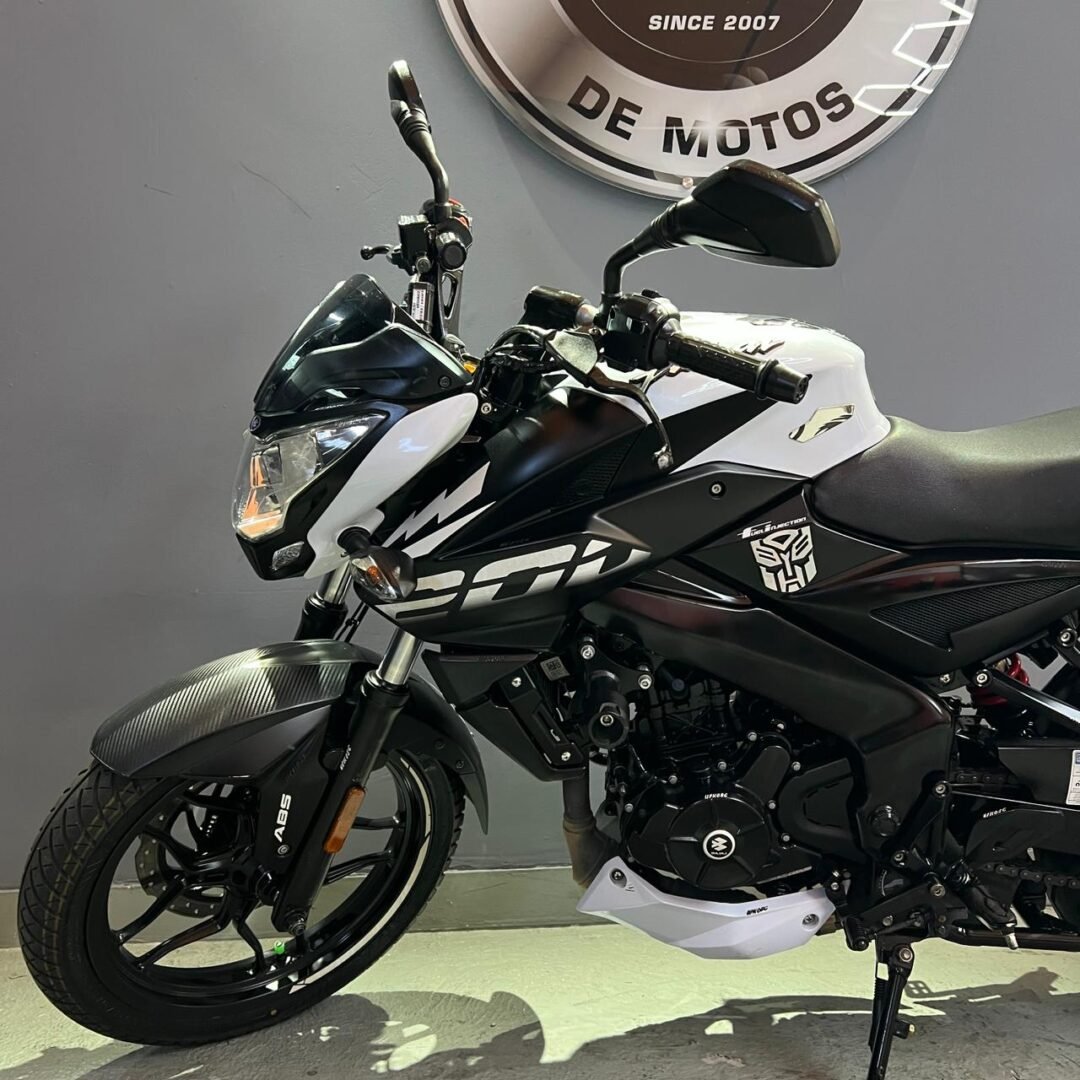 Pulsar NS 200 FI ABS
