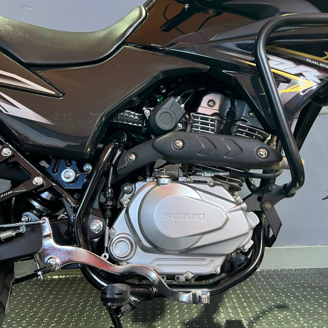 Suzuki DR 150 FI ABS