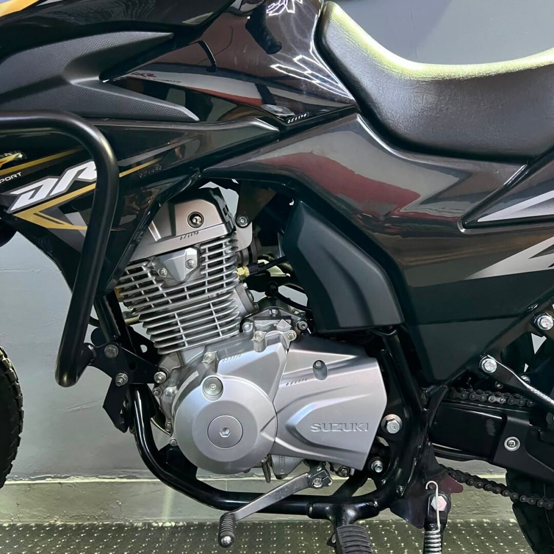Suzuki DR 150 FI ABS