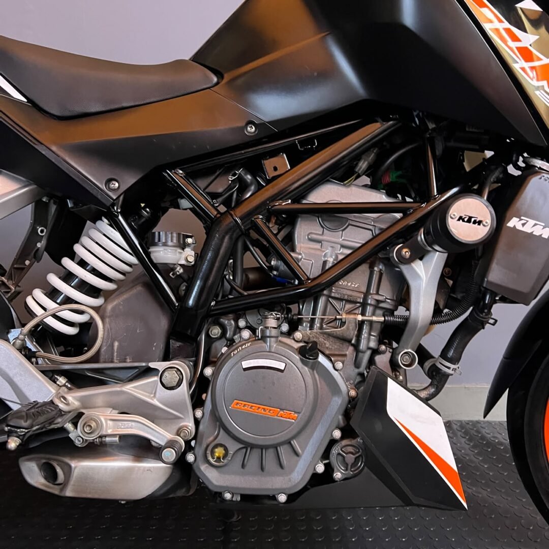 KTM Duke 200