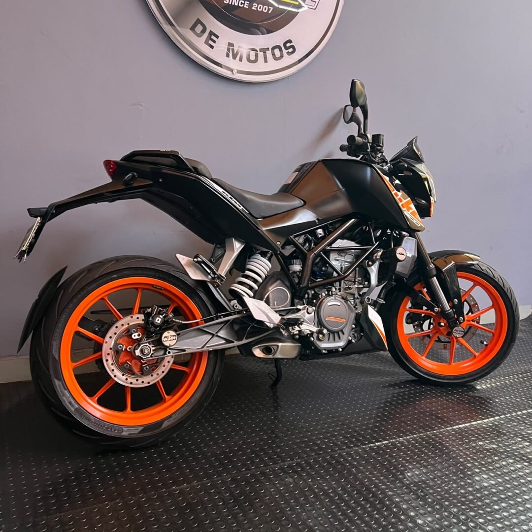 KTM Duke 200