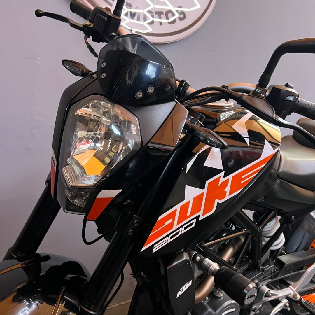KTM Duke 200