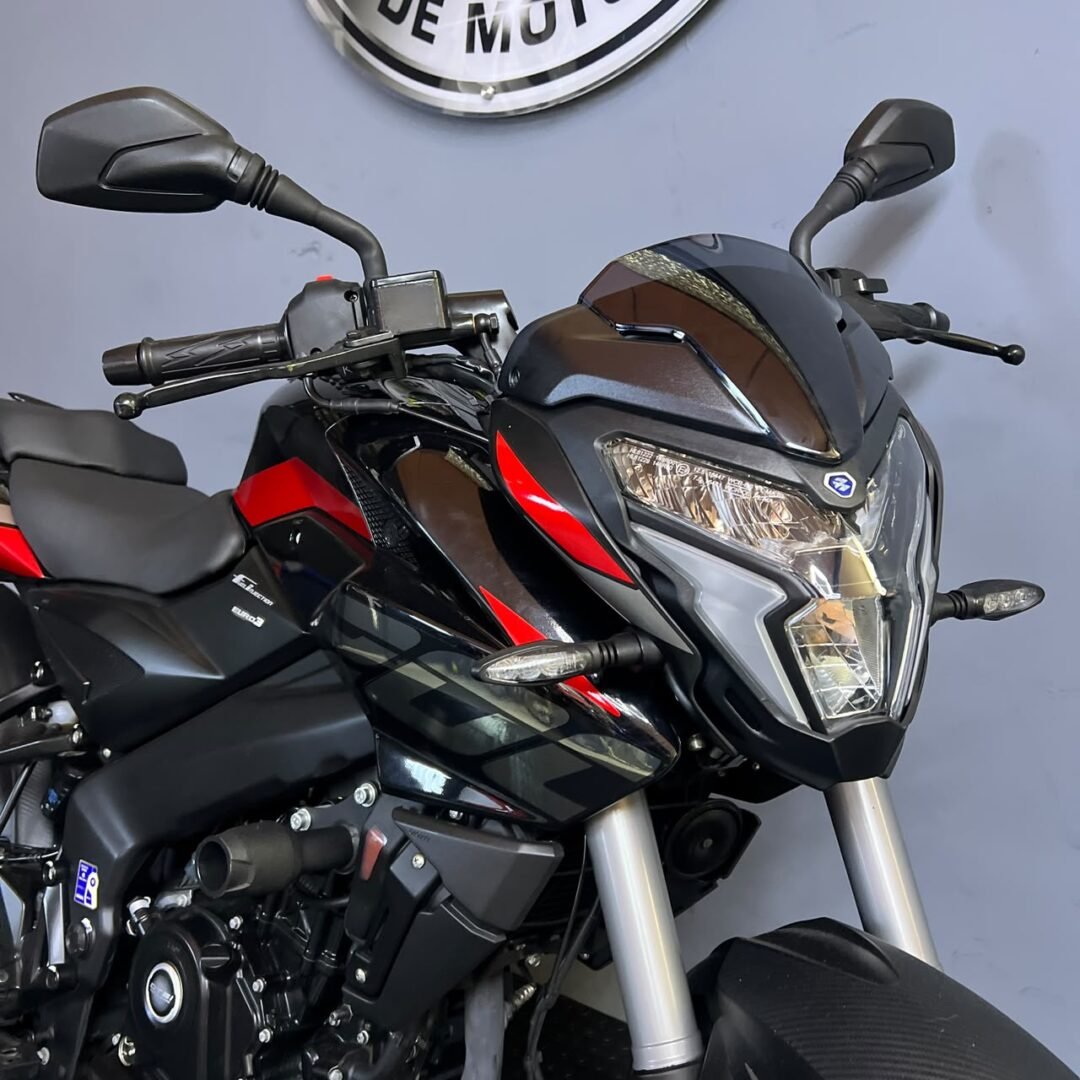 Bajaj Pulsar NS 200 FI ABS