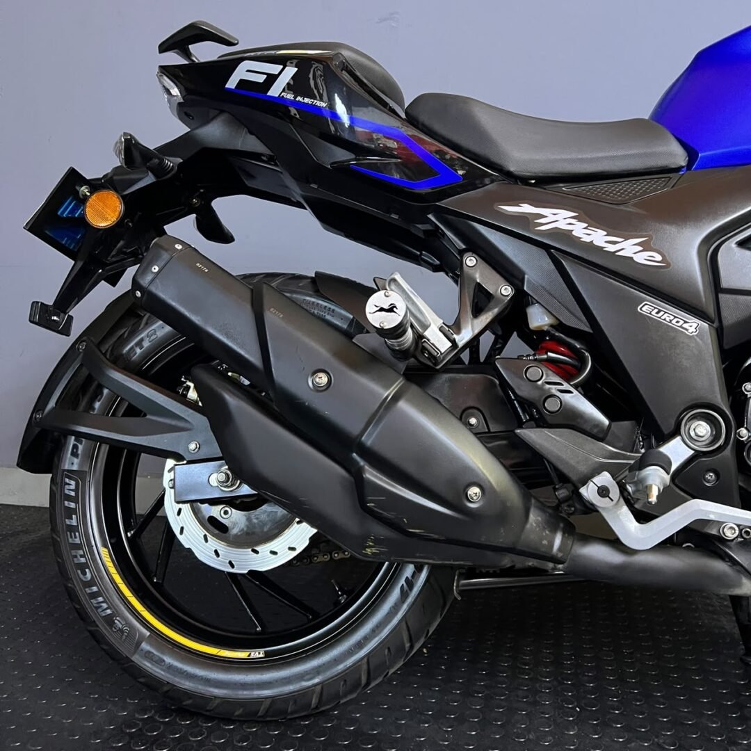 TVS Apache 200 FI ABS