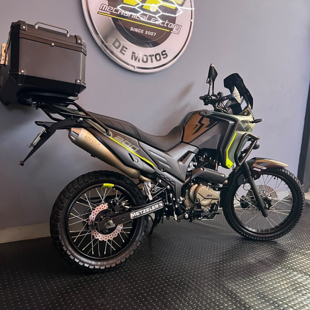 AKT TT 200 Rally ABS